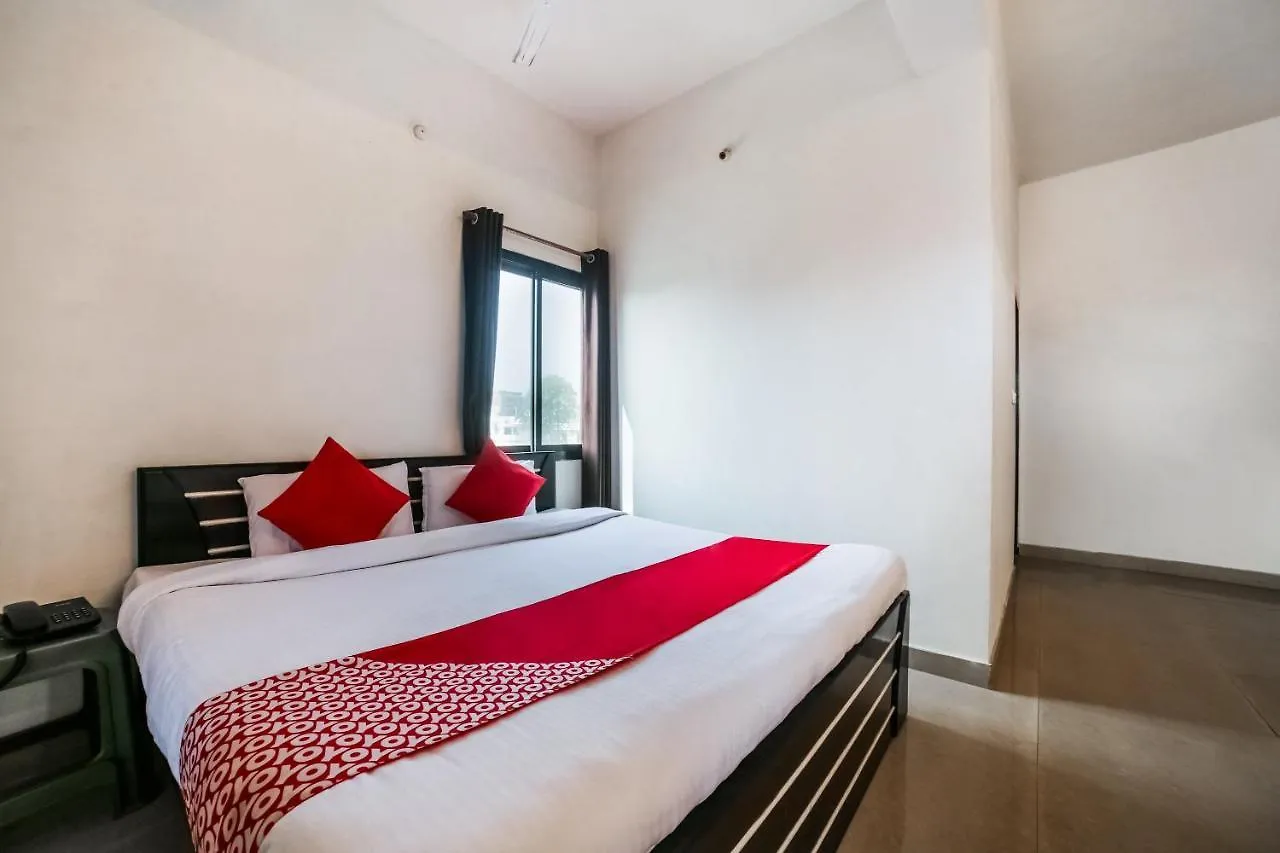 Super Hotel O Saniya Udaipur 4*,  India