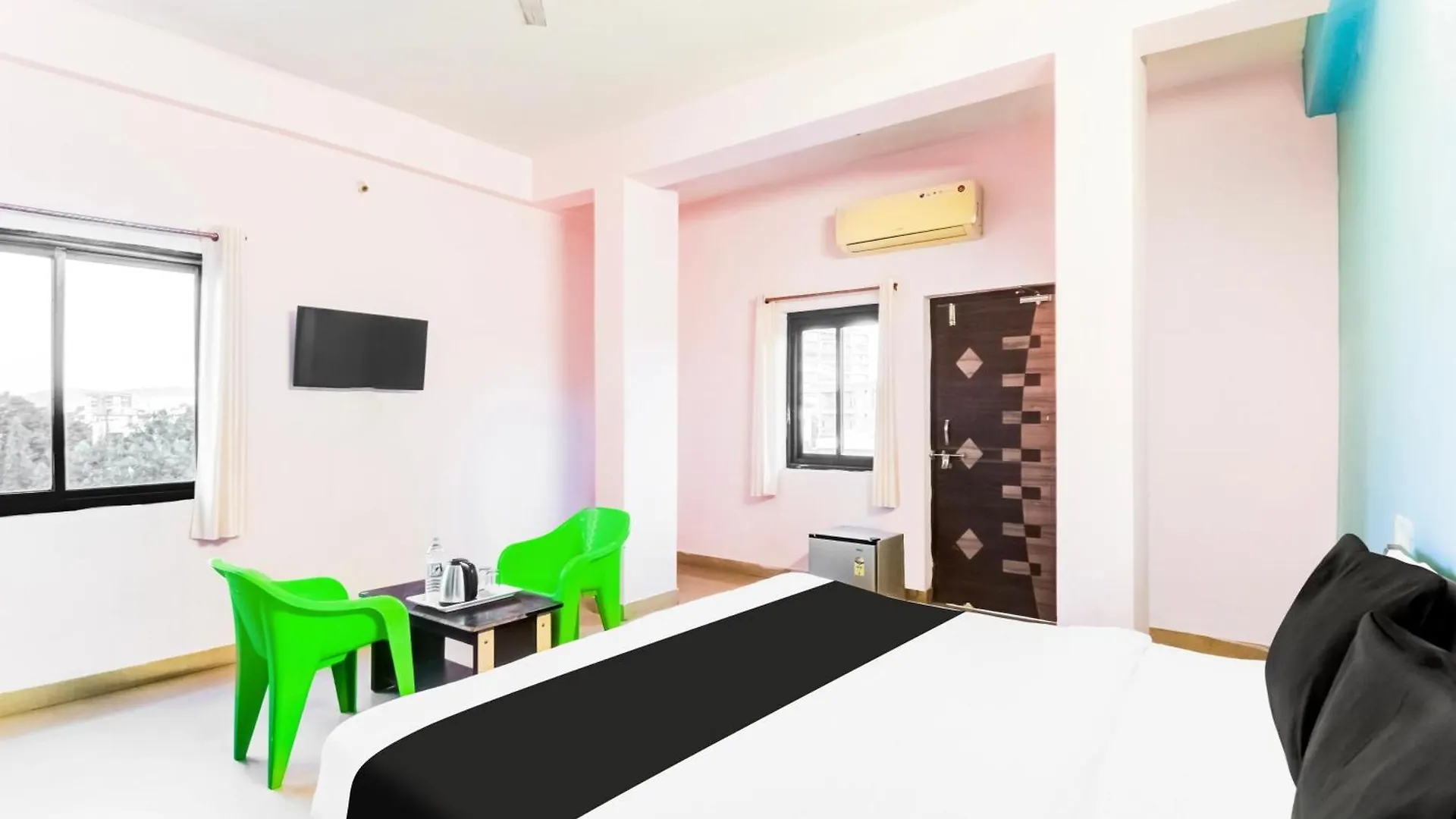 Super Hotel O Sector 14 Udaipur 4*,  Indien